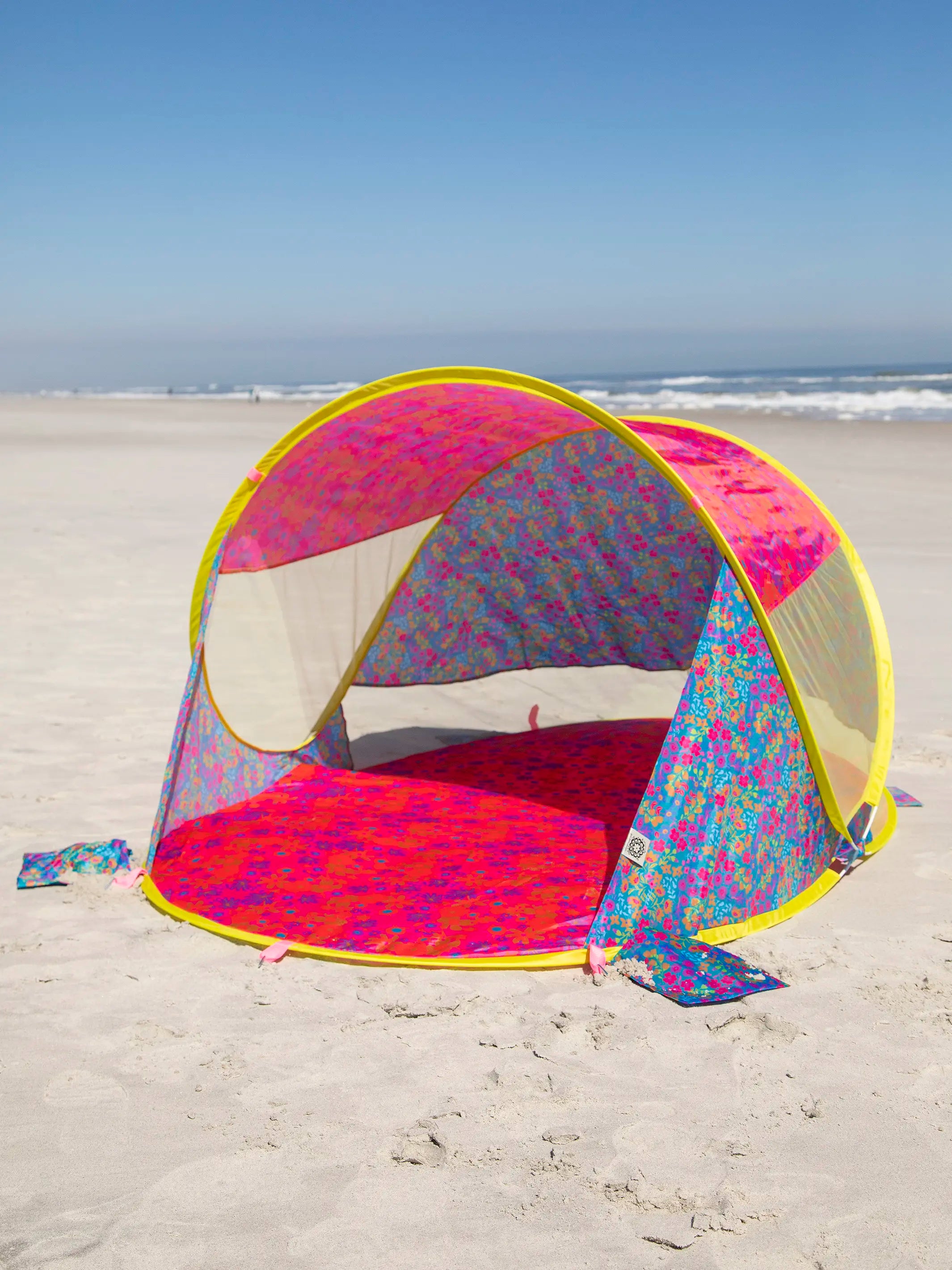 Sunny Day Pop Up Lounge Tent - Pink Coral Floral